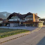 Onkl Sepp - Magic Moments Am Faakersee Seeparadies