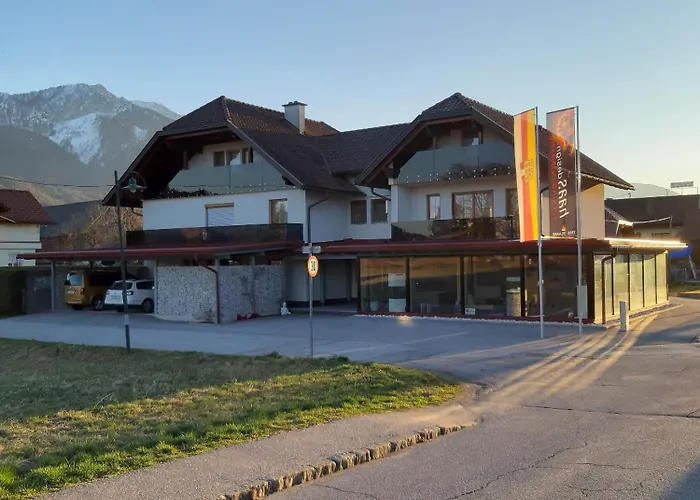 Onkl Sepp - Magic Moments Am Faakersee Seeparadies